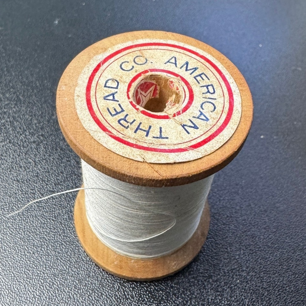 Vintage American Thread‎ Co Wooden Spool White Cotton Thread Sewing Notion USA